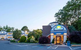 Days Inn By Wyndham Nanuet / Spring Valley